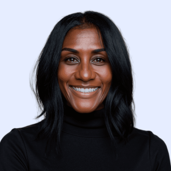 Portrait of Daniel Hayes, founder of EarlyBird.