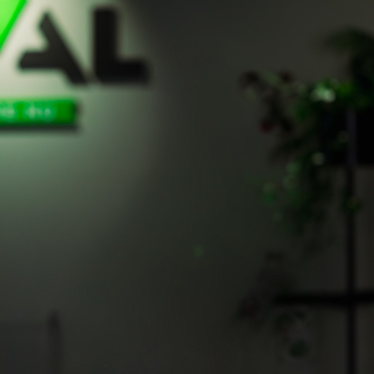 M.J Construction, Jerry Olsson