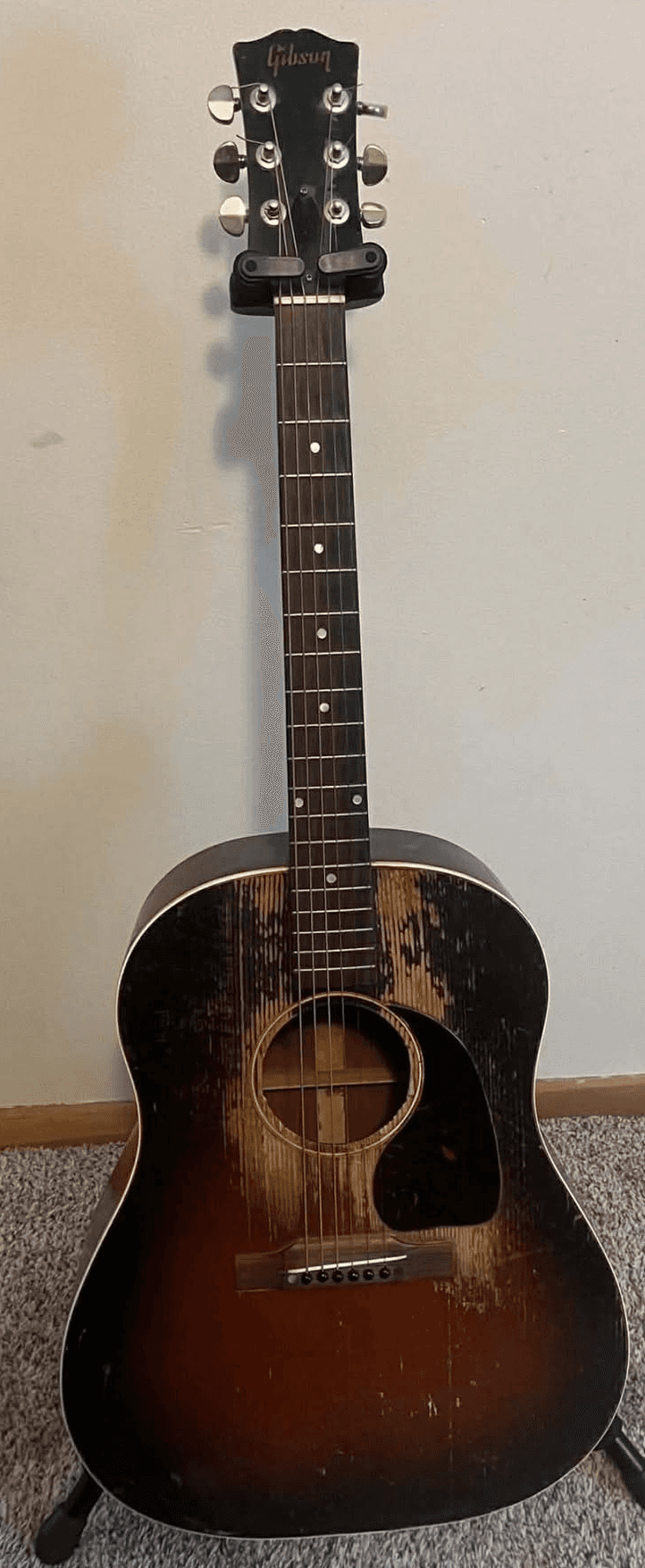 1950 Gibson J-45: Value, Authentication & Selling Guide