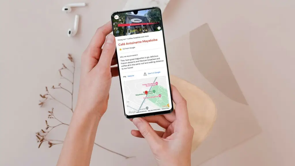 Digital Welcome Book by SmoothStay