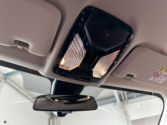 BMW X5 2023 BLACK Gebrauchtwagen - Galeriebild 22