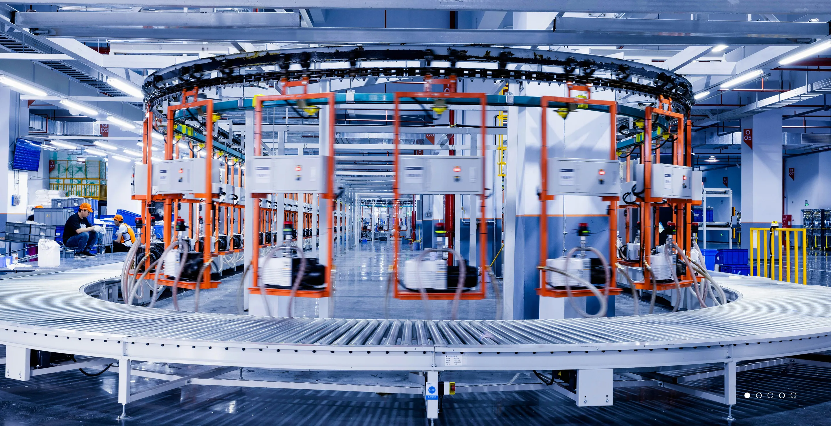 Modern white house with glass walls on a cliff, overlooking the ocean at sunset. Vibrant flowers and a large moon create a serene, dreamy atmosphere.