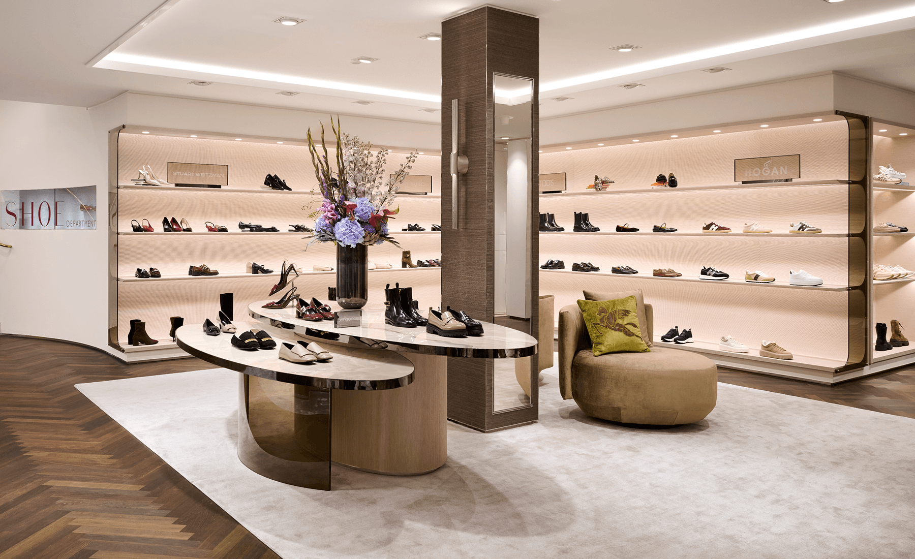 Flagship Stores