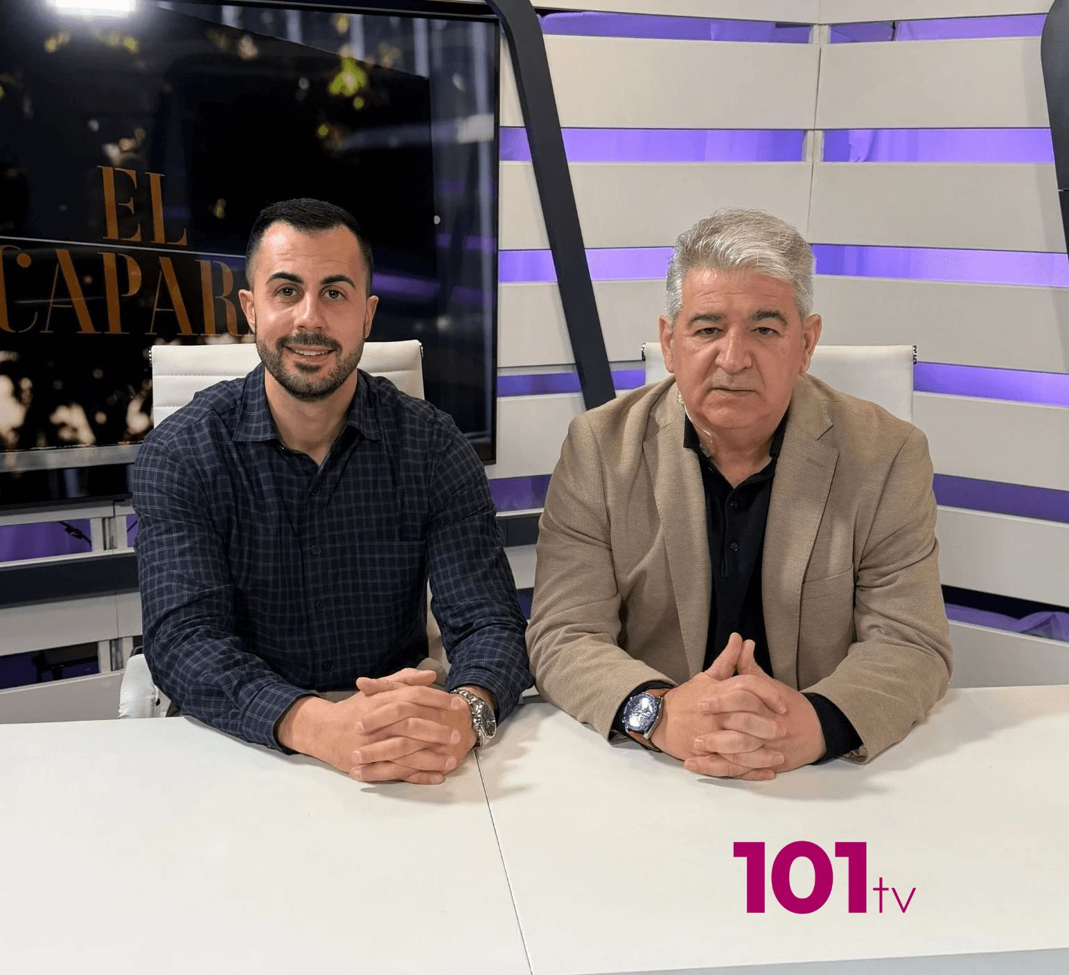 entrevista en plató de televisión