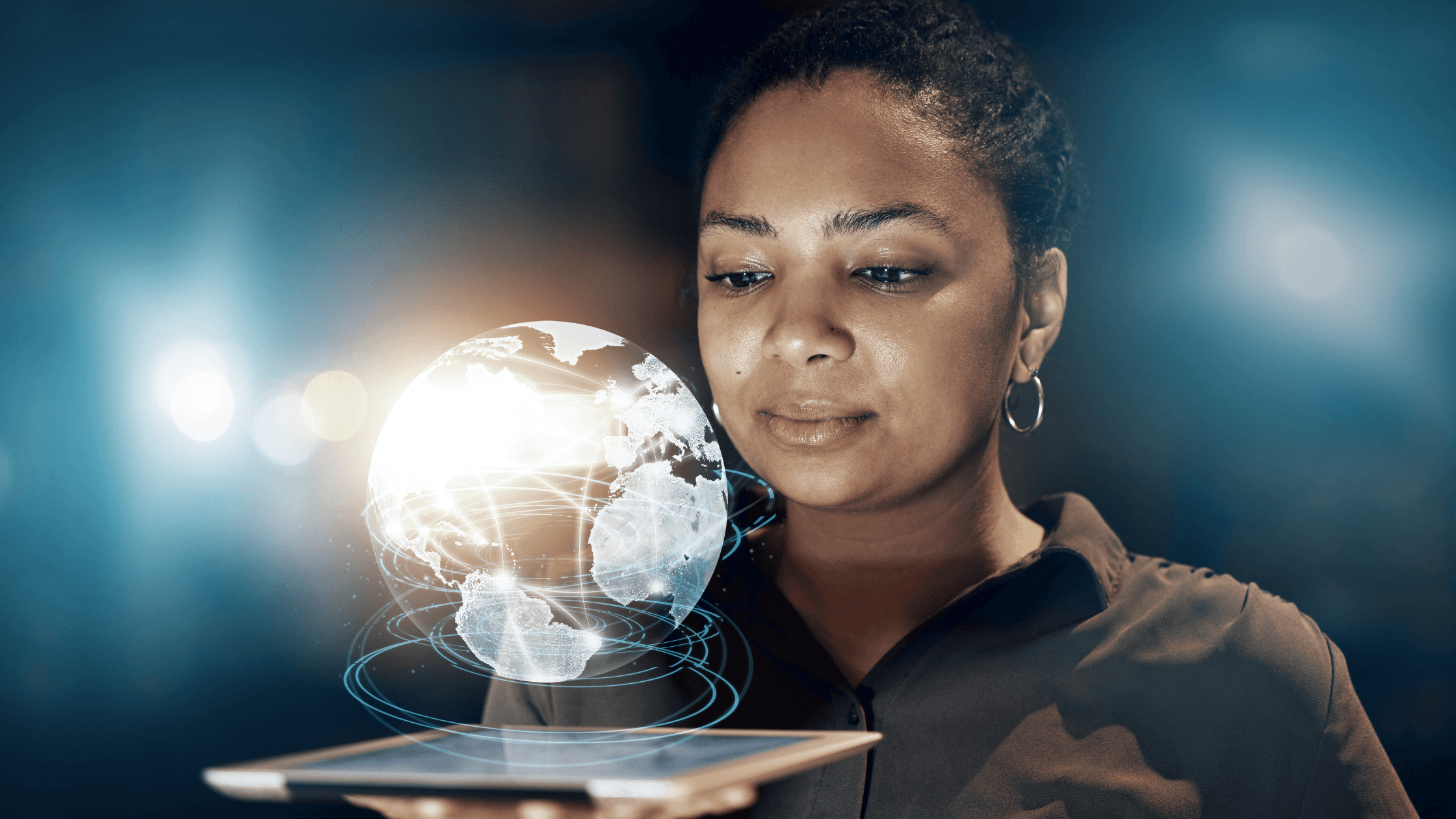 Frau mit Weltkugel Hologram