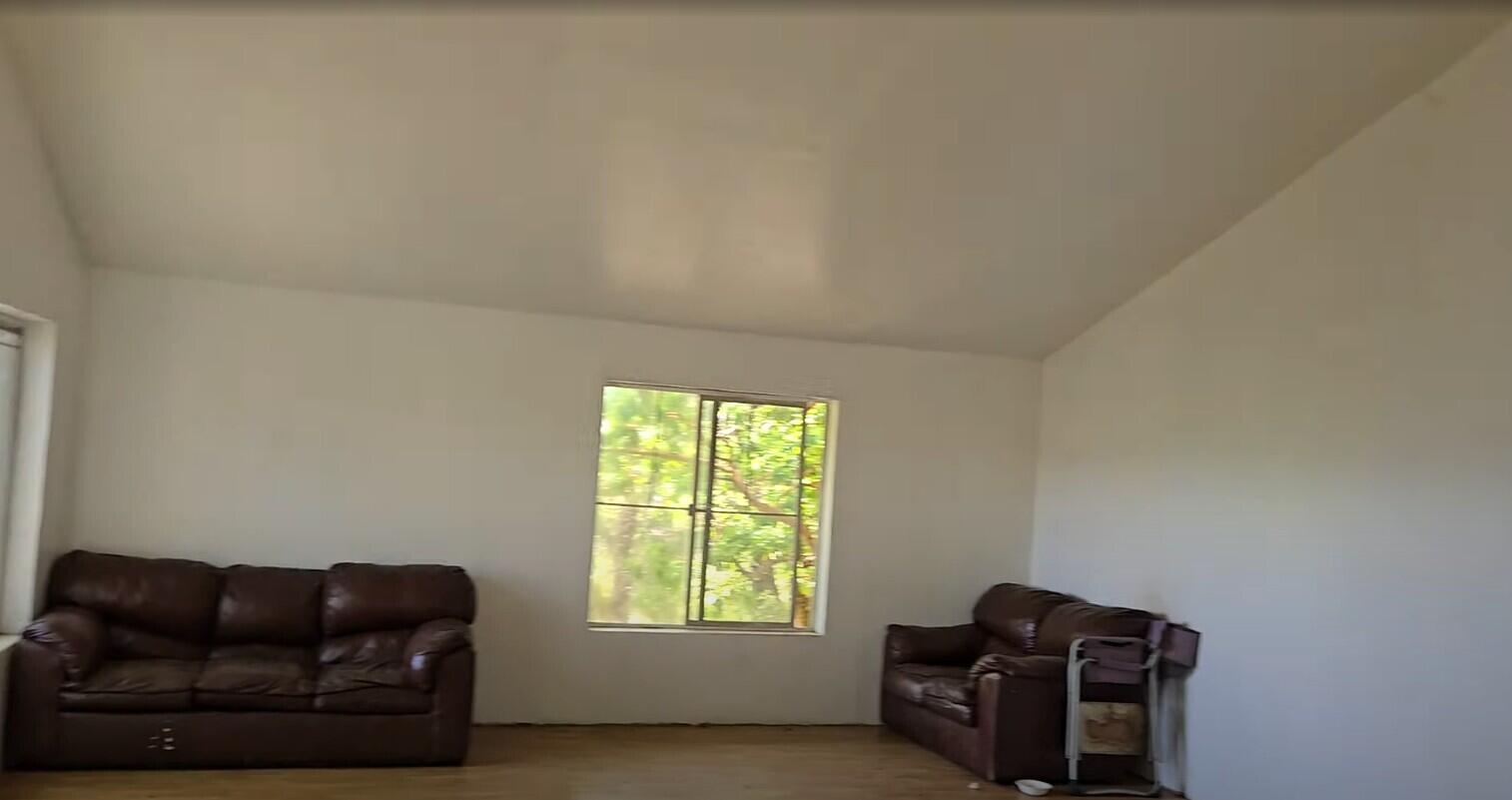 Thumbnail 24