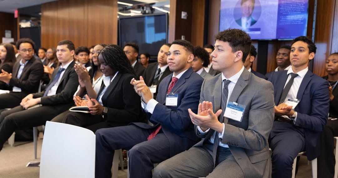 Minimalist Cosmetic Arrangement