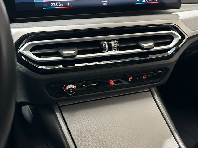 BMW 320 2022 WHITE Gebrauchtwagen - Galeriebild 17