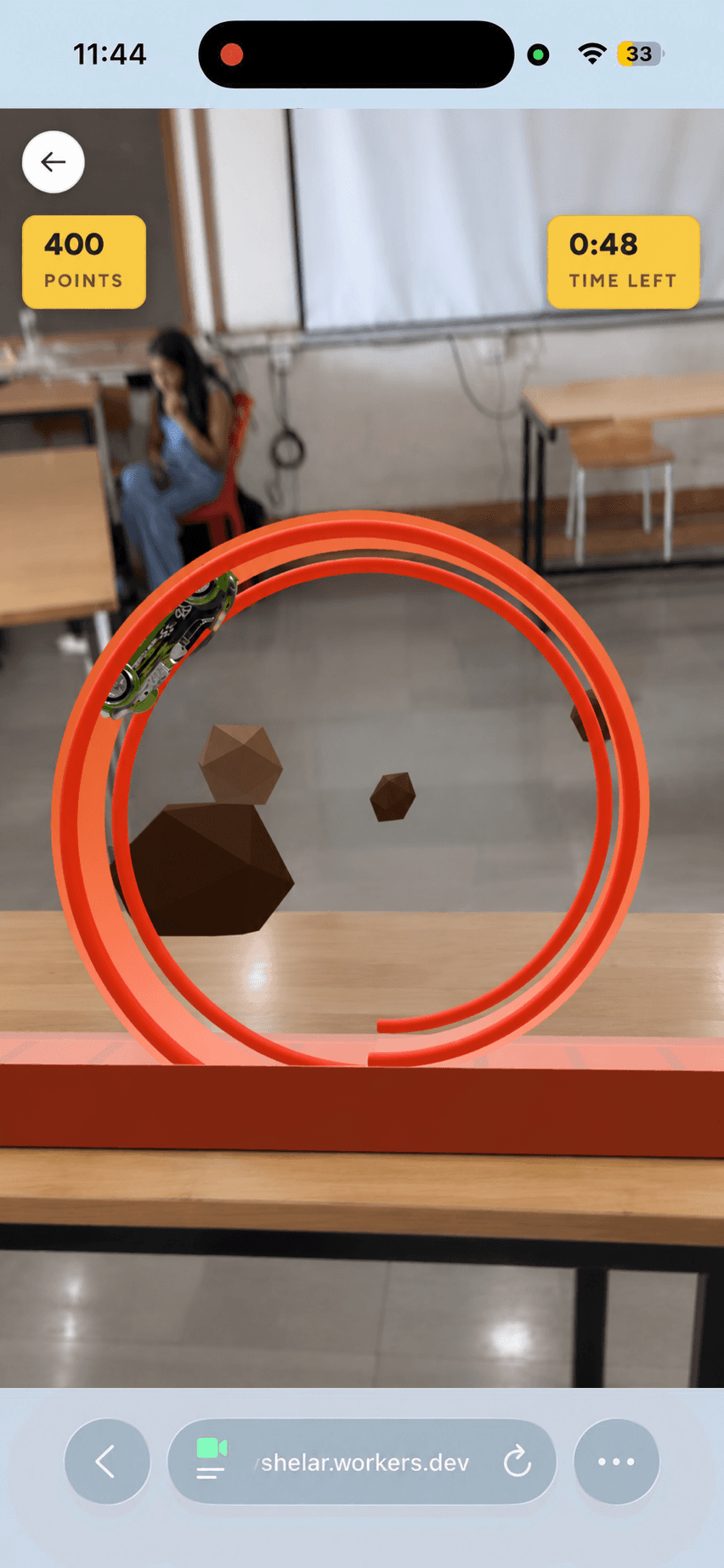 Loop · Side on