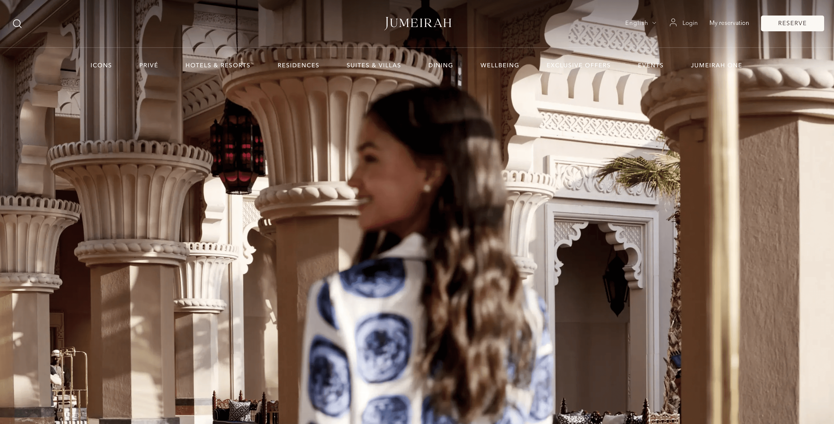 Jumeirah luxury hotel website design — elegant typography,  warm visual identity and cinematic impression  that works across cultures without losing brand identity