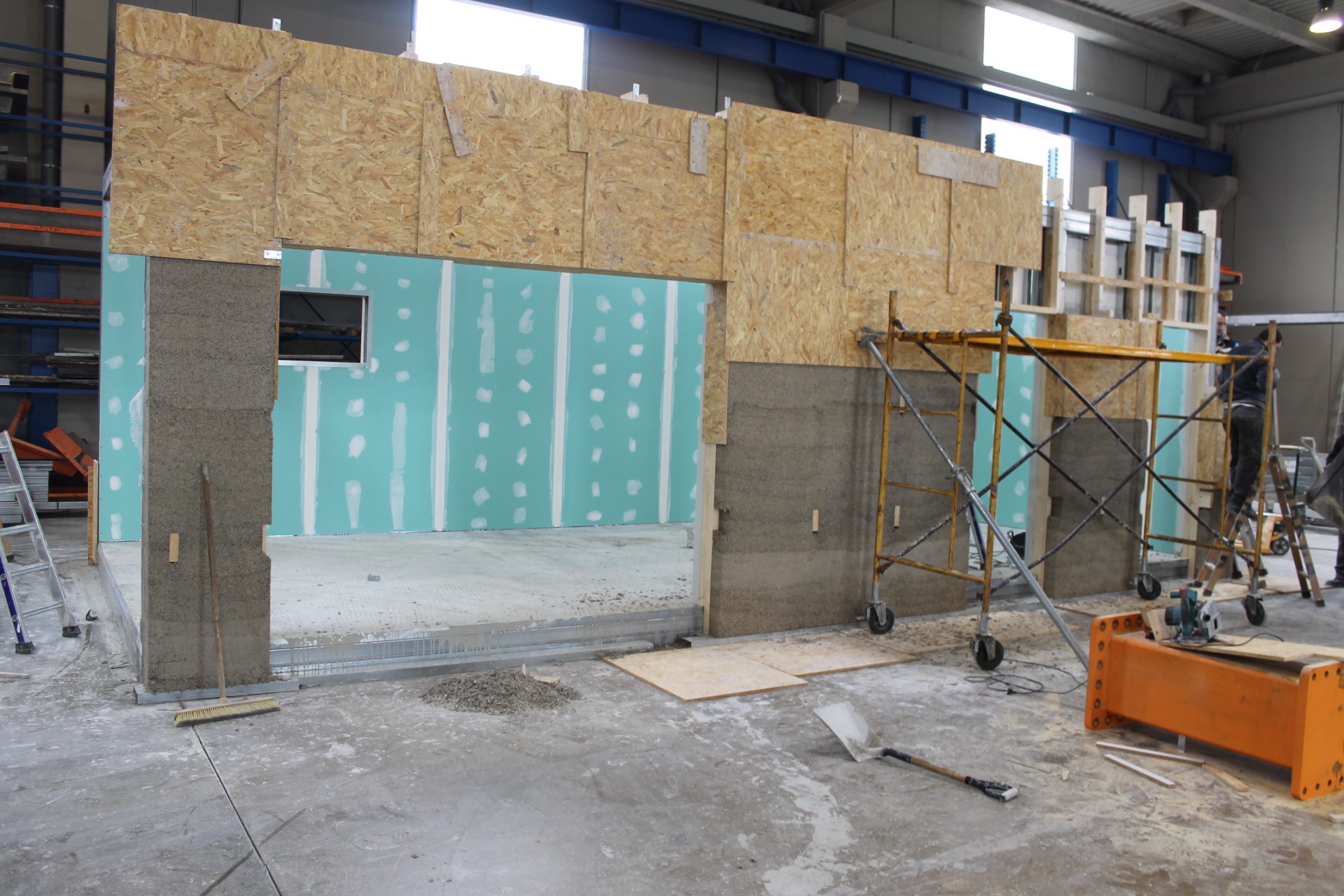 Prototype de module en béton de chanvre projeté, 2014