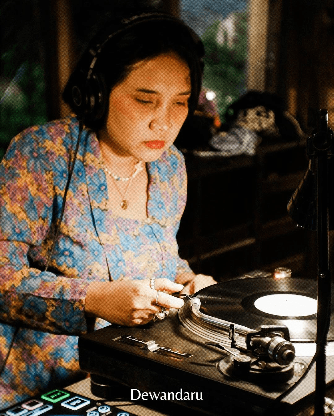 Dua Sejoli (Subo Family) | Suara Dewandaru: Naik Gunung