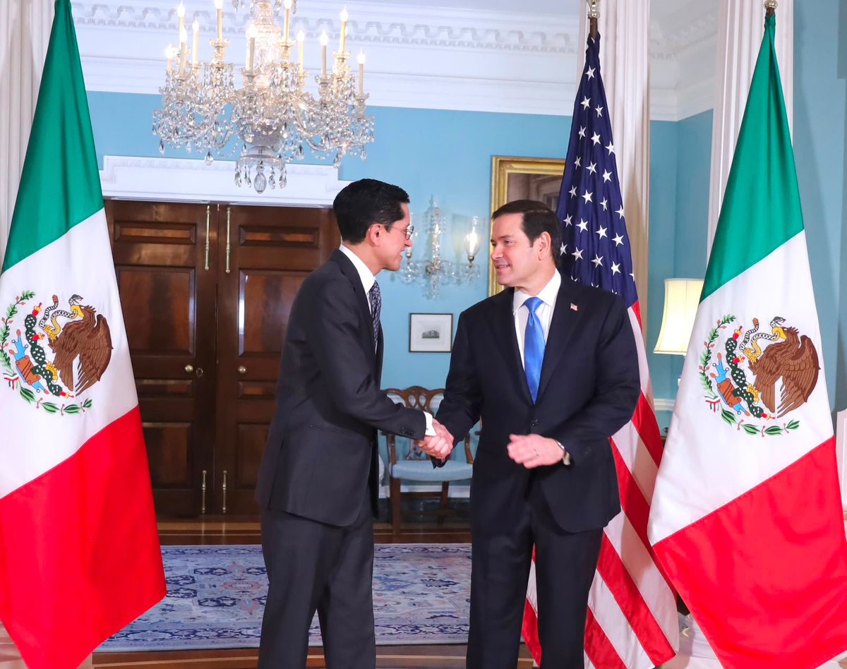 Photo of Roberto Velasco and Marco Rubio