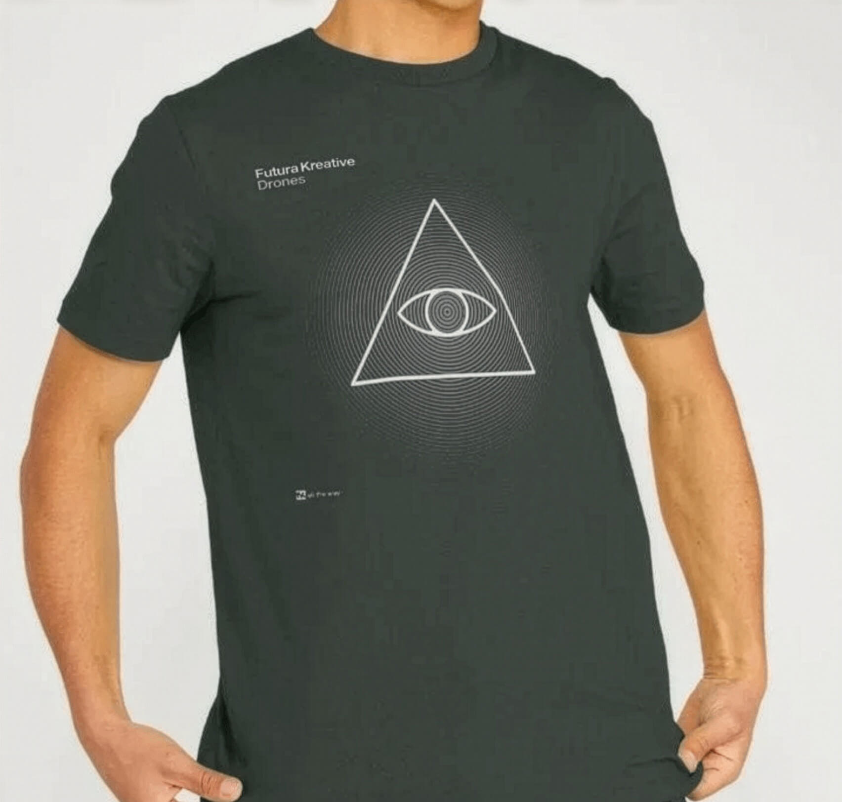 a black female model