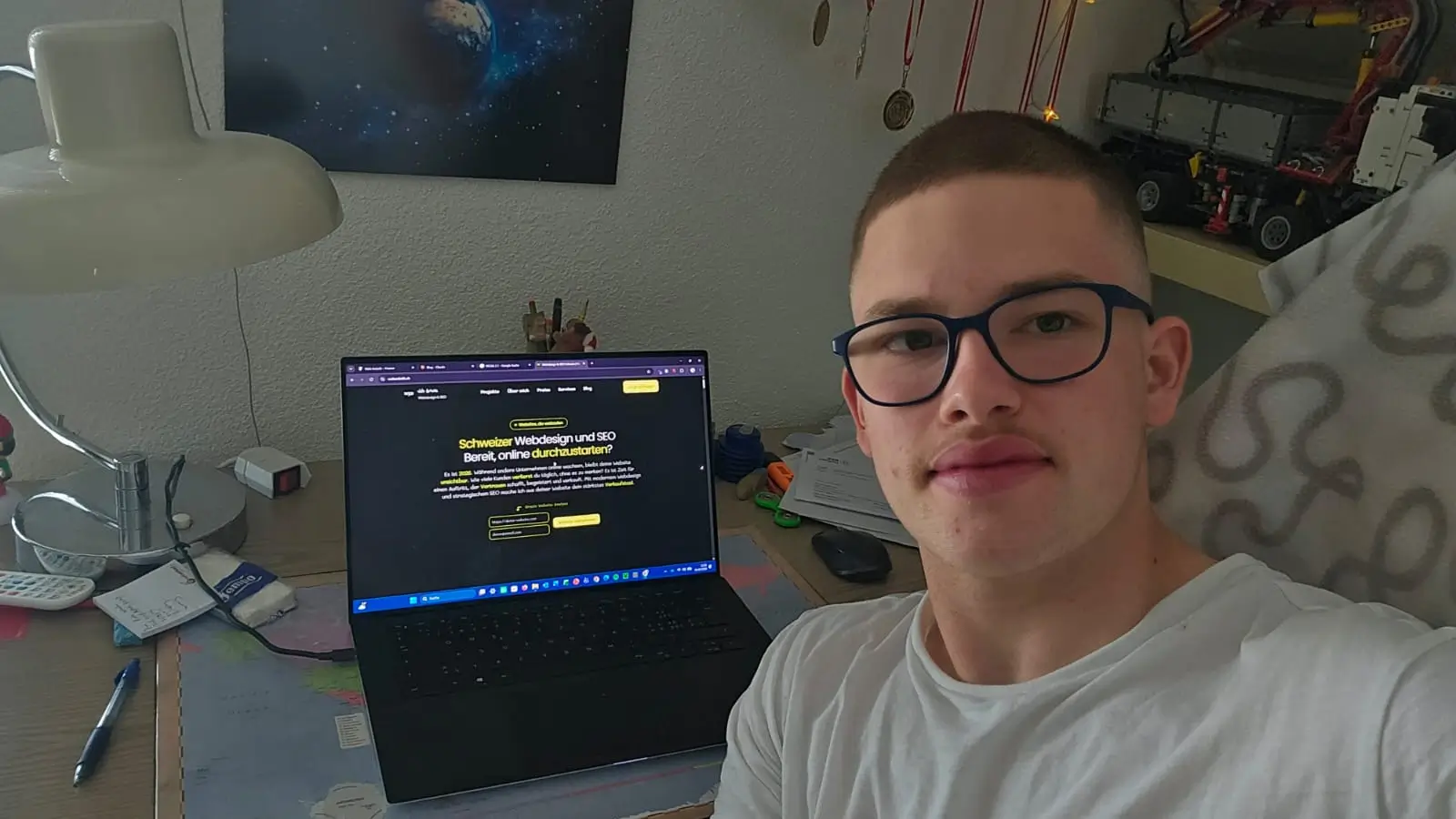 Lukas Früh: 2 Jahre Web Artistik