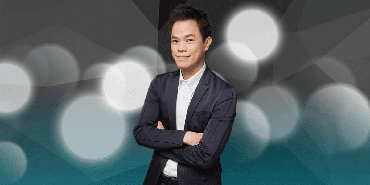 Jerry Hsu, an expert in AI-powered personal branding, leading businesses in Asia toward exponential growth in 2025.