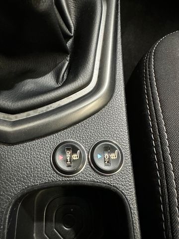 SSANGYONG XLV 2017 WHITE Gebrauchtwagen - Galeriebild 7