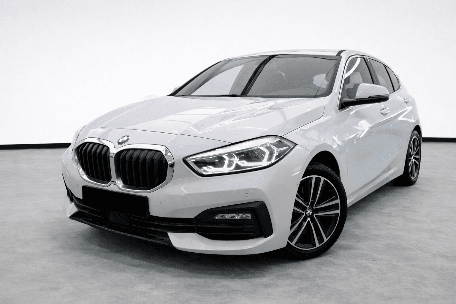 BMW Série 1 118i F40 DKG