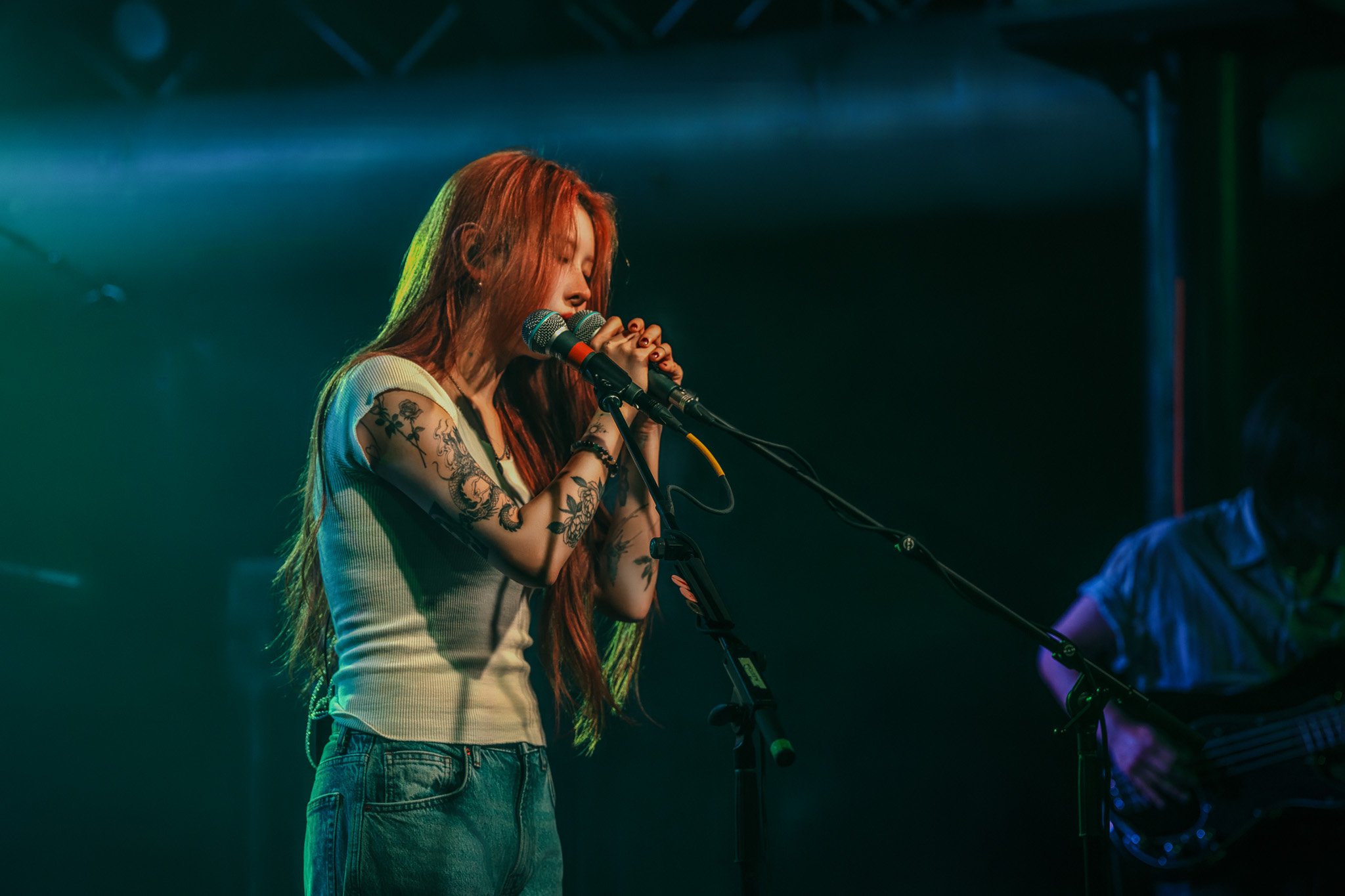 erin Baek performing with The Volunteers at Deluxe in Indianapolis
