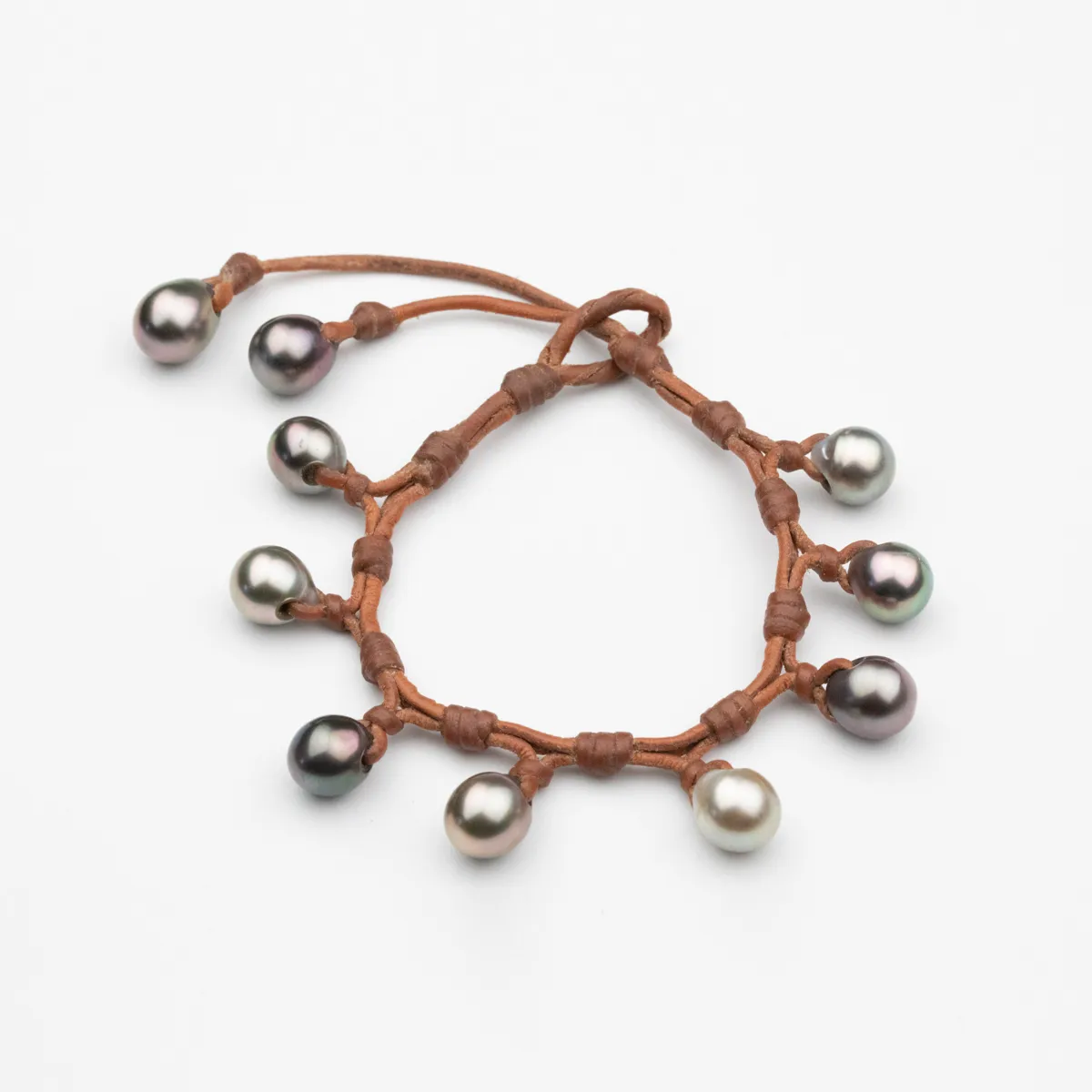 Tahitian Pearl leather bracelet with ten baroque pearls suspended from hand-knotted natural leather cord — Manos de Oro Saint Barth