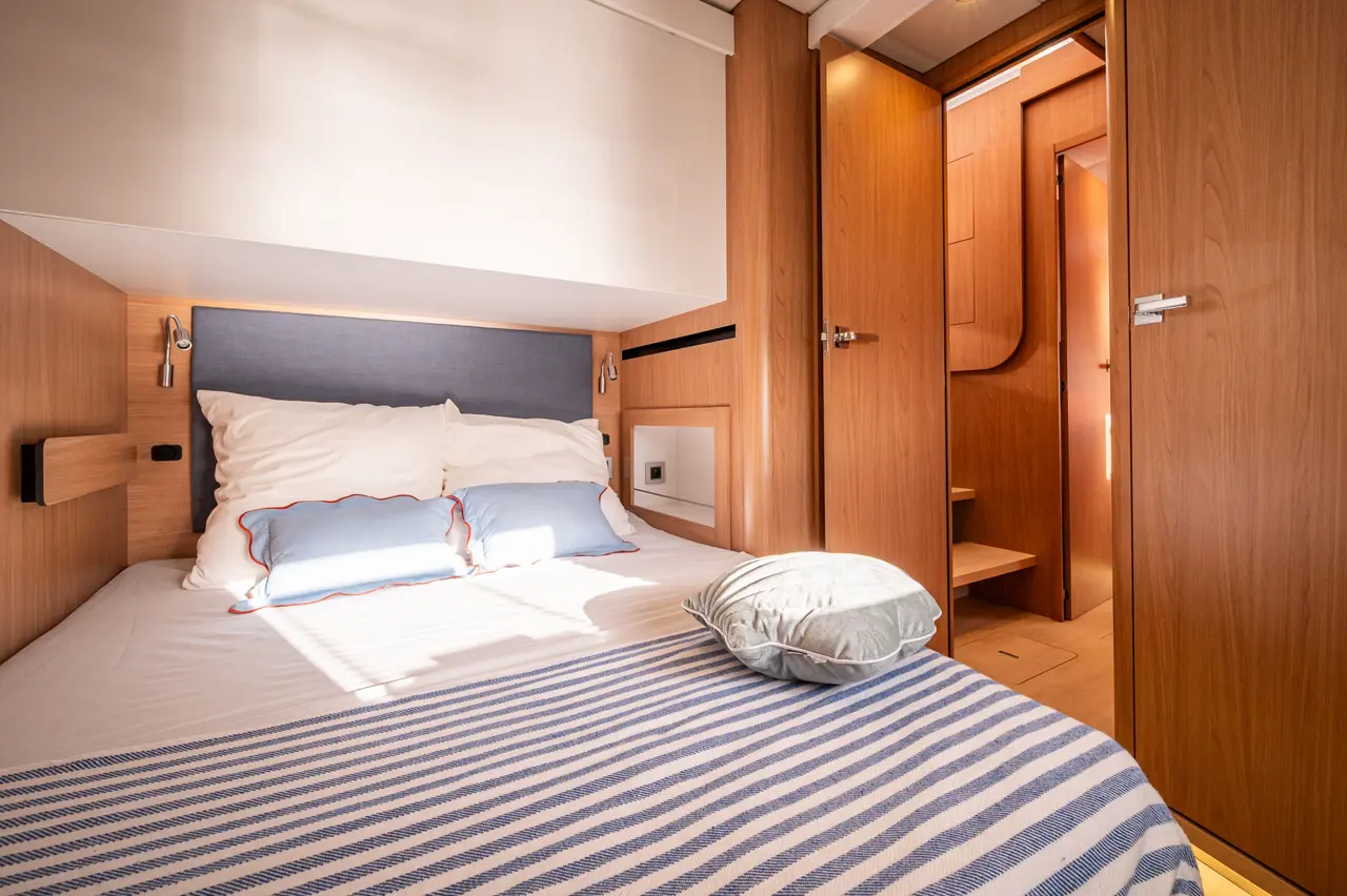 Bali 5.2 Cabin