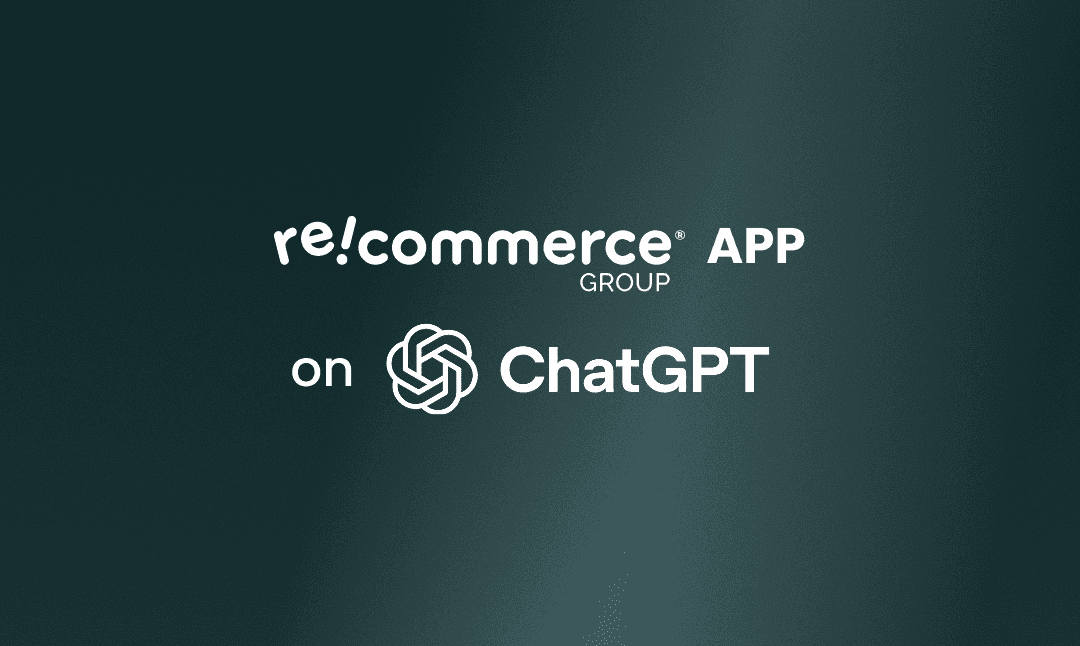 Logo Recommerce et logo ChatGPT sur un fond vert