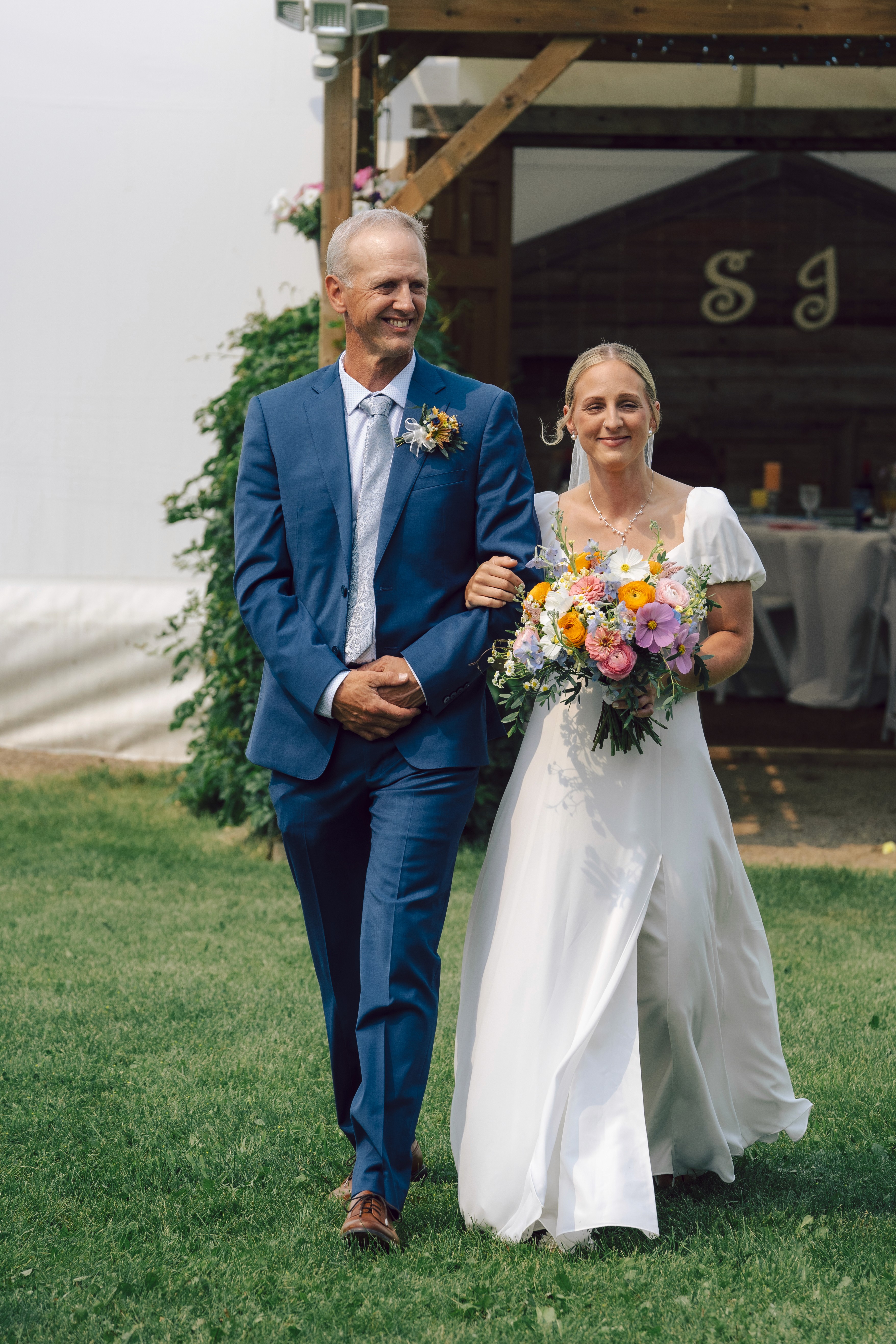 Brandon wedding photography reception party dancing Manitoba Trident Studios