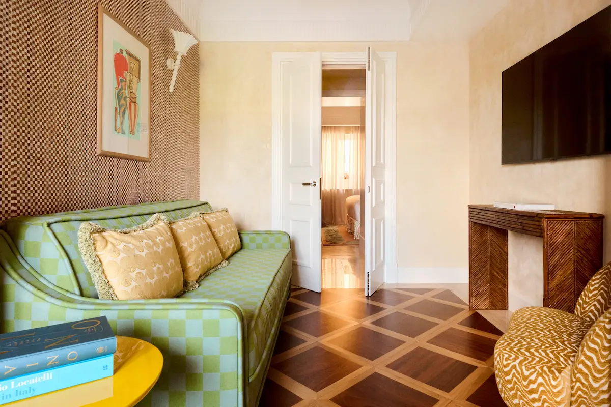 Deluxe Suite