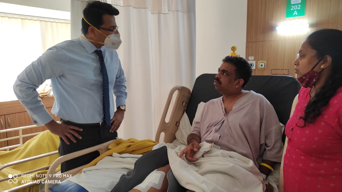 Written testimonial praising Dr. Raghu Nagaraj's expertise in minimally invasive knee surgery techniques.