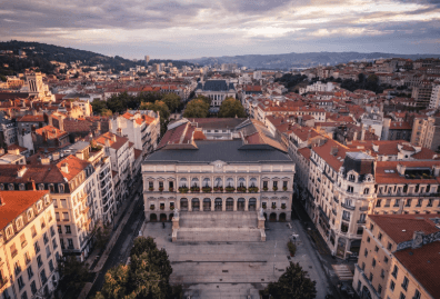 photo de la ville de Saint-Étienne dans le département de la Loire
