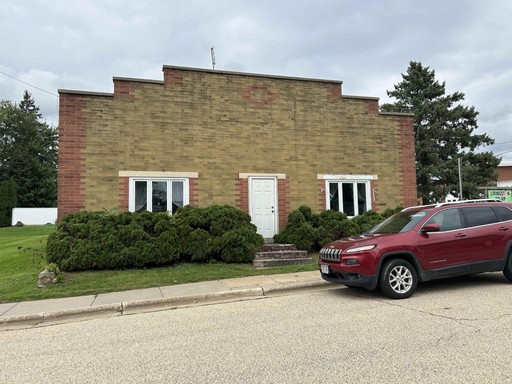 Photo 3 of 405 W Barber, Livingston