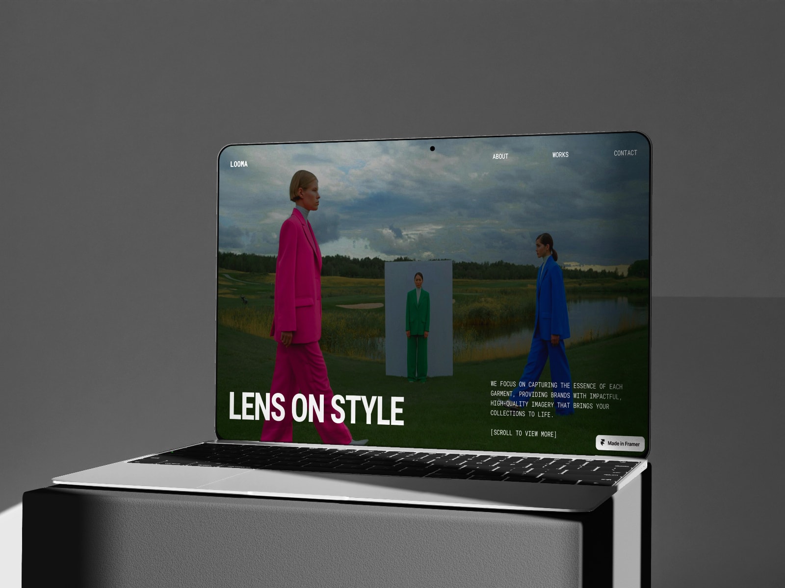 Looma dark Framer photography portfolio template screenshot
