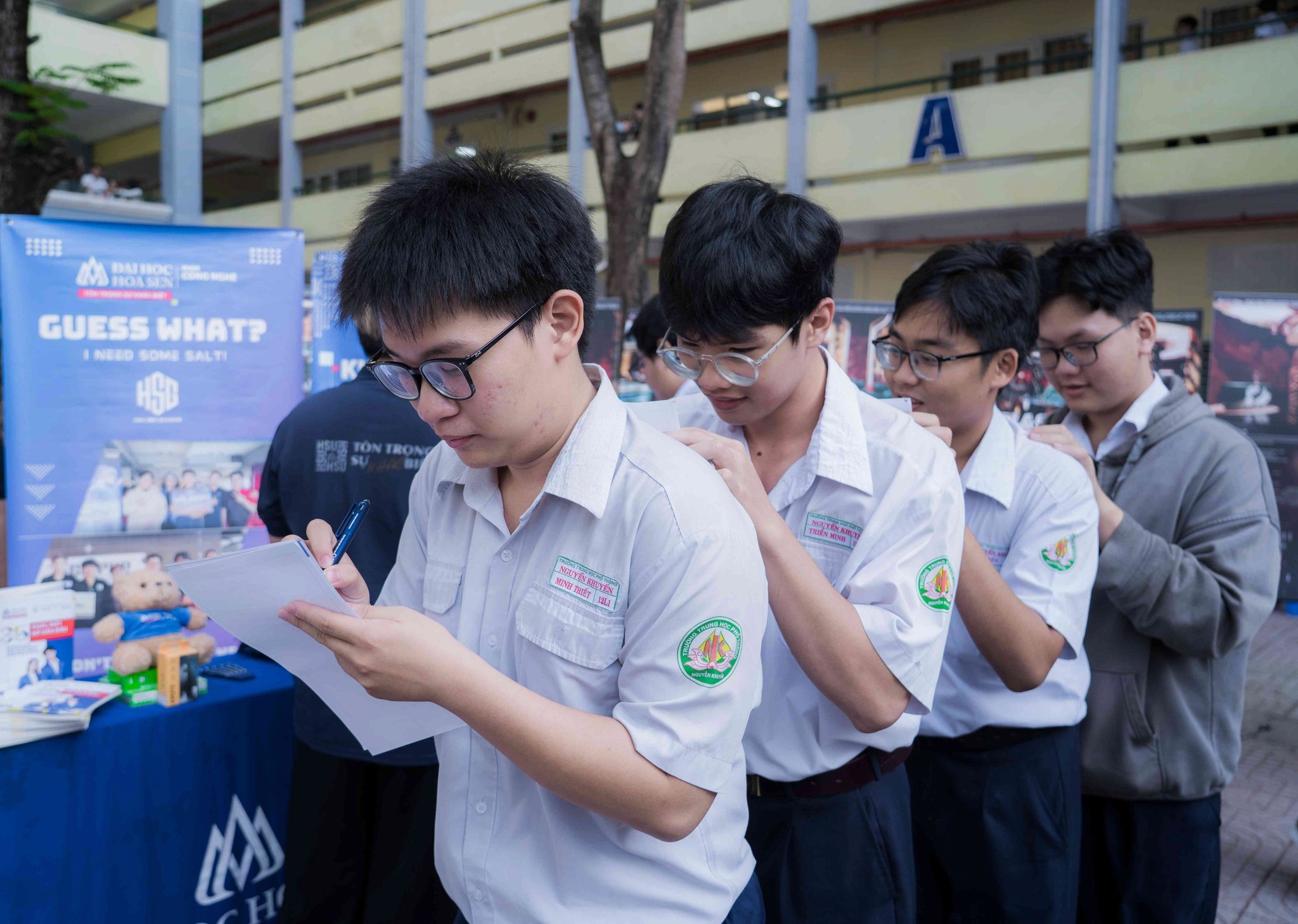 Học bổng Giáo dục HSU 2026: Giảm 25% học phí toàn khóa