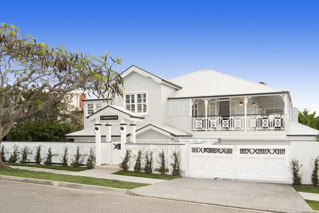 A full facade view of Ormond Street property renovated by Invilla Architecture in Brisbane