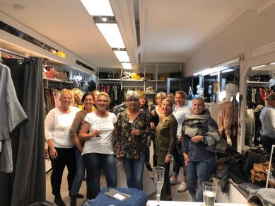 Impression vom Mädels-Shopping-Event in Susis frechem Lädchen