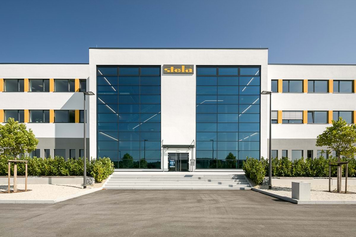 Stela Laxhuber Massing – Neubau Produktionshalle mit Verwaltungs-Kopfbau – Stela-Laxhuber-1