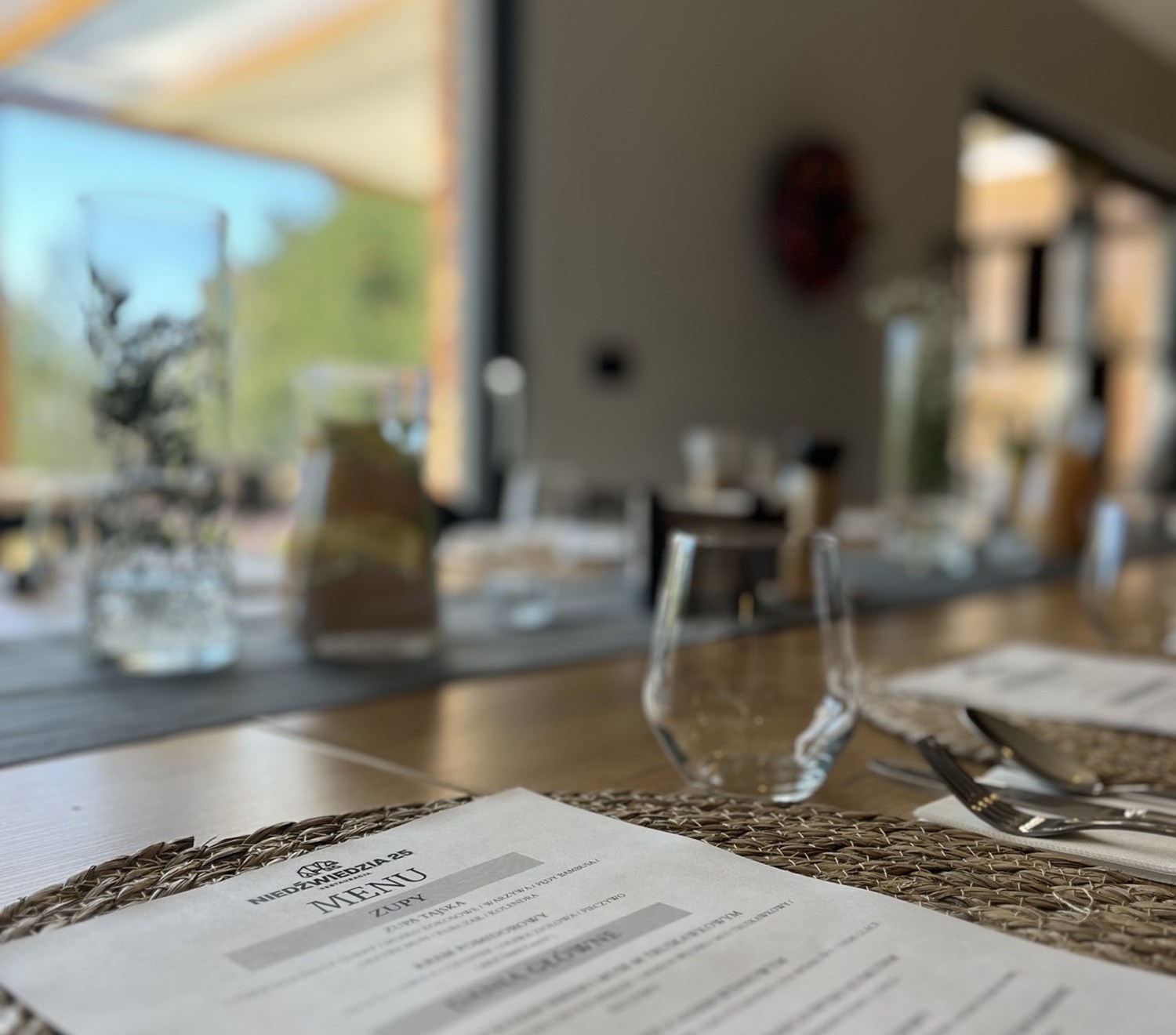 Menu na obiad biznesowy w restauracji Niedźwiedzia 25 pod Poznaniem