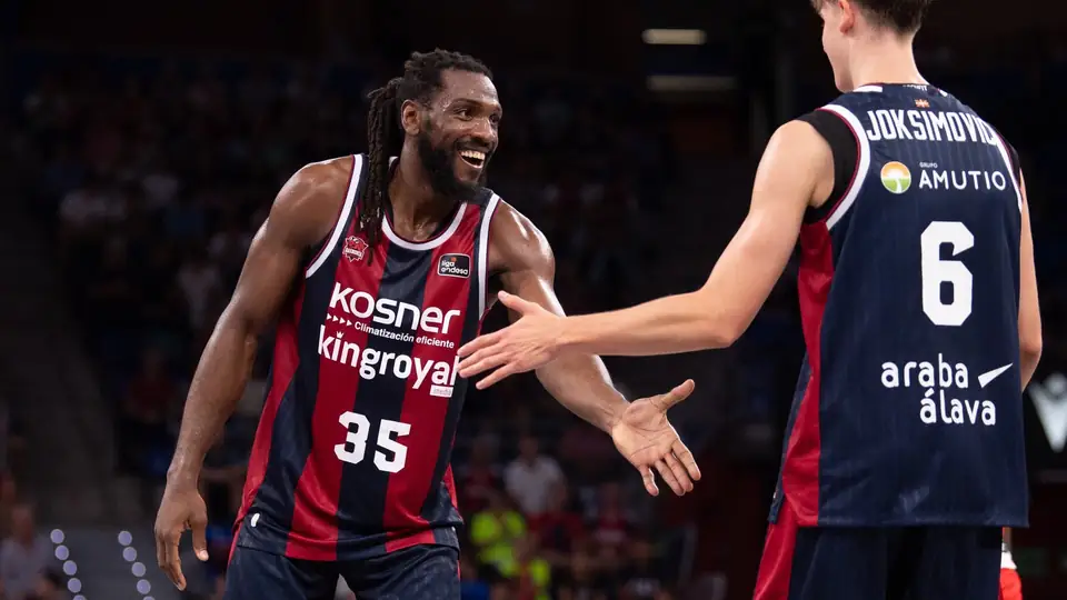 Kenneth Faried sous le maillot de Baskonia face à Gérone