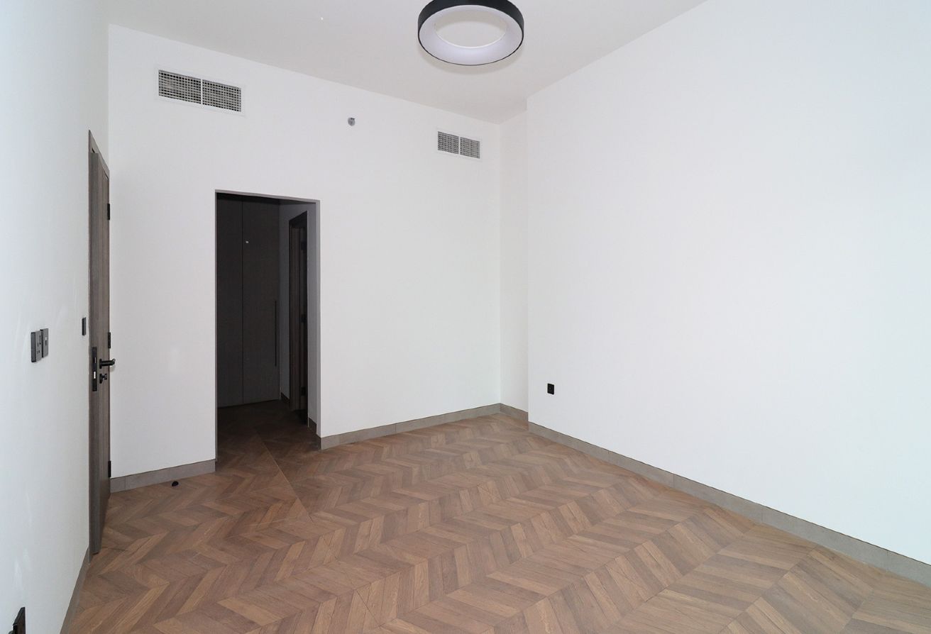 Gallery image 10