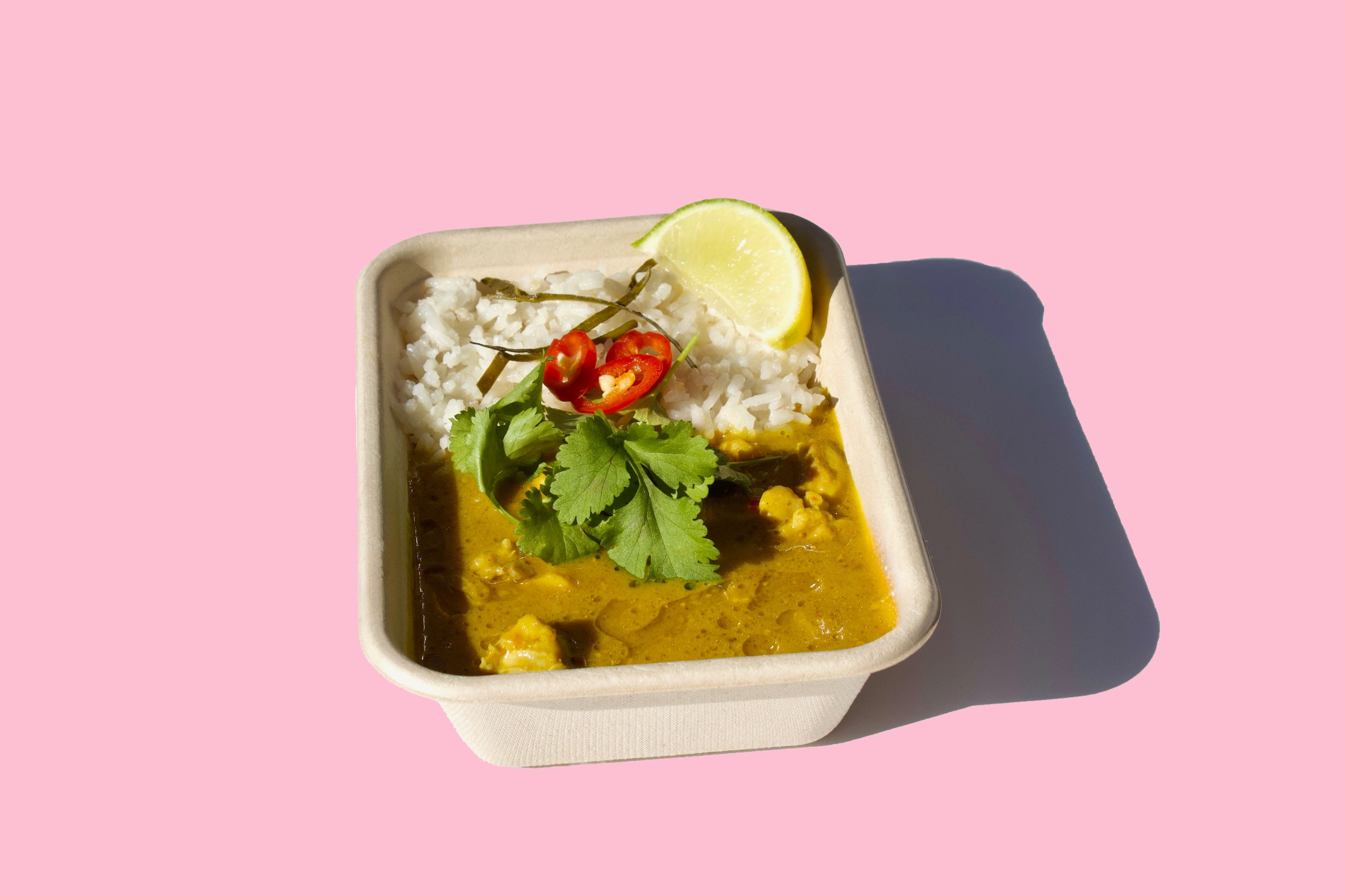 Creamy Thai yellow chicken curry with coconut milk – bold, comforting flavours for food lovers in Auckland.