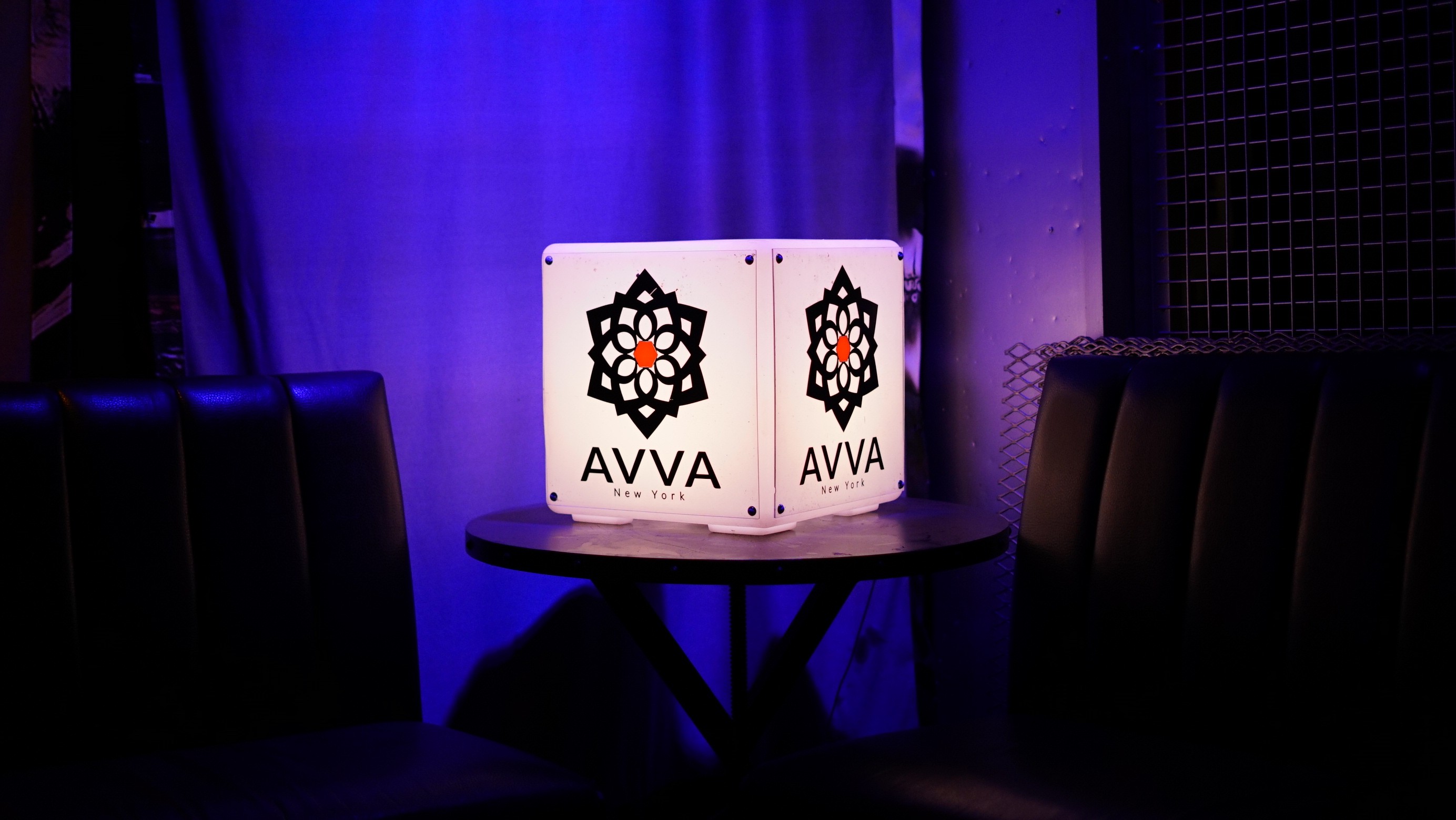 avva-cube