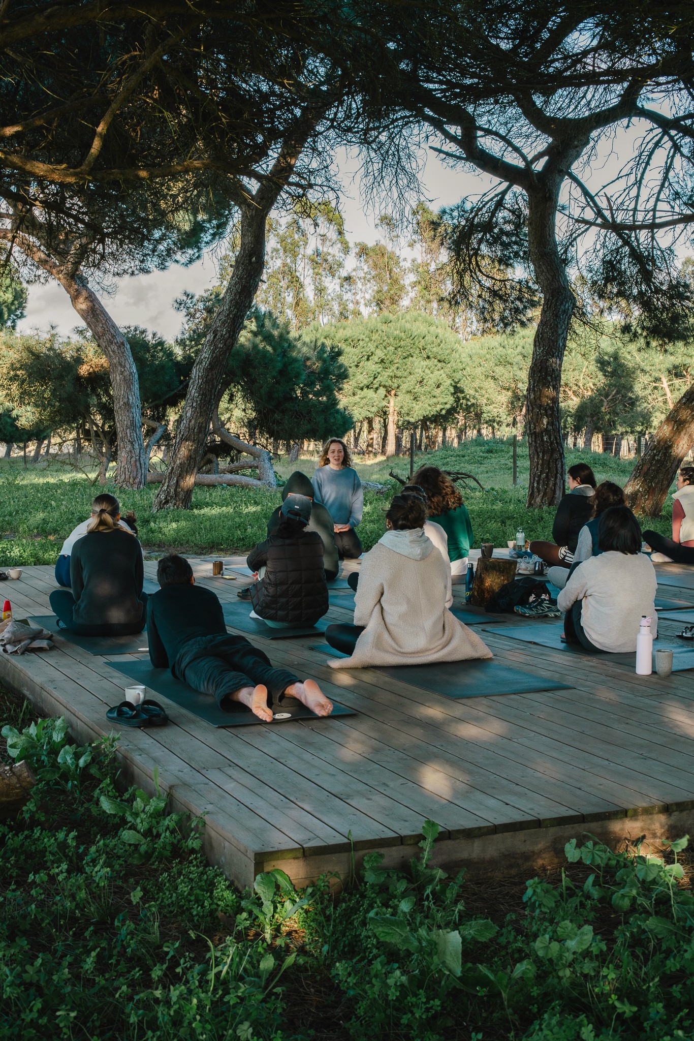 stretch and sketch retreat