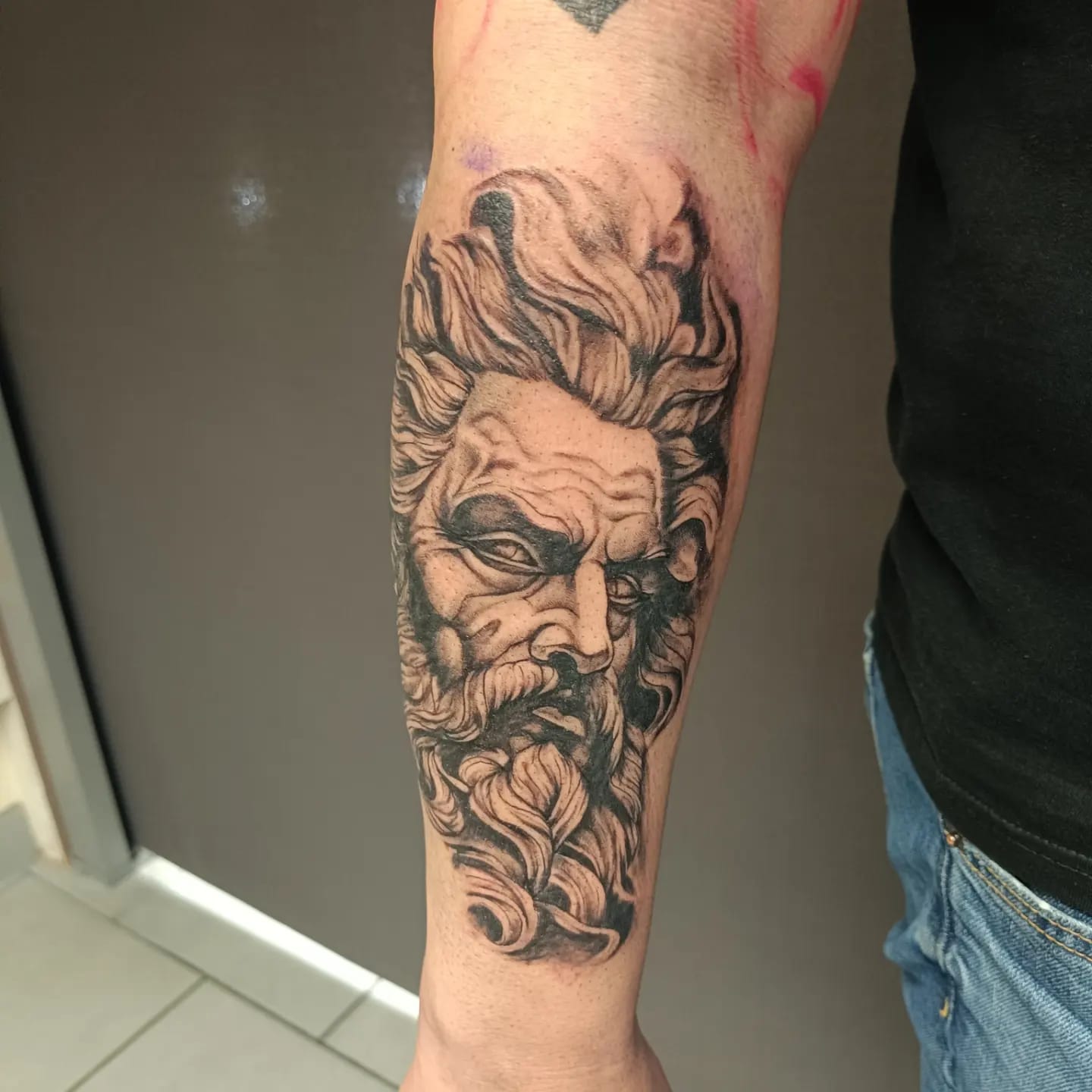 tatouage visage homme