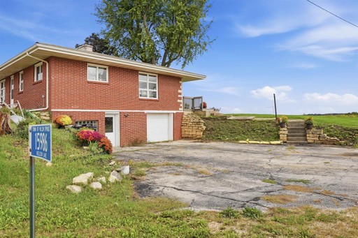 Photo 5 of 15986 Neilson Road, Willow Springs