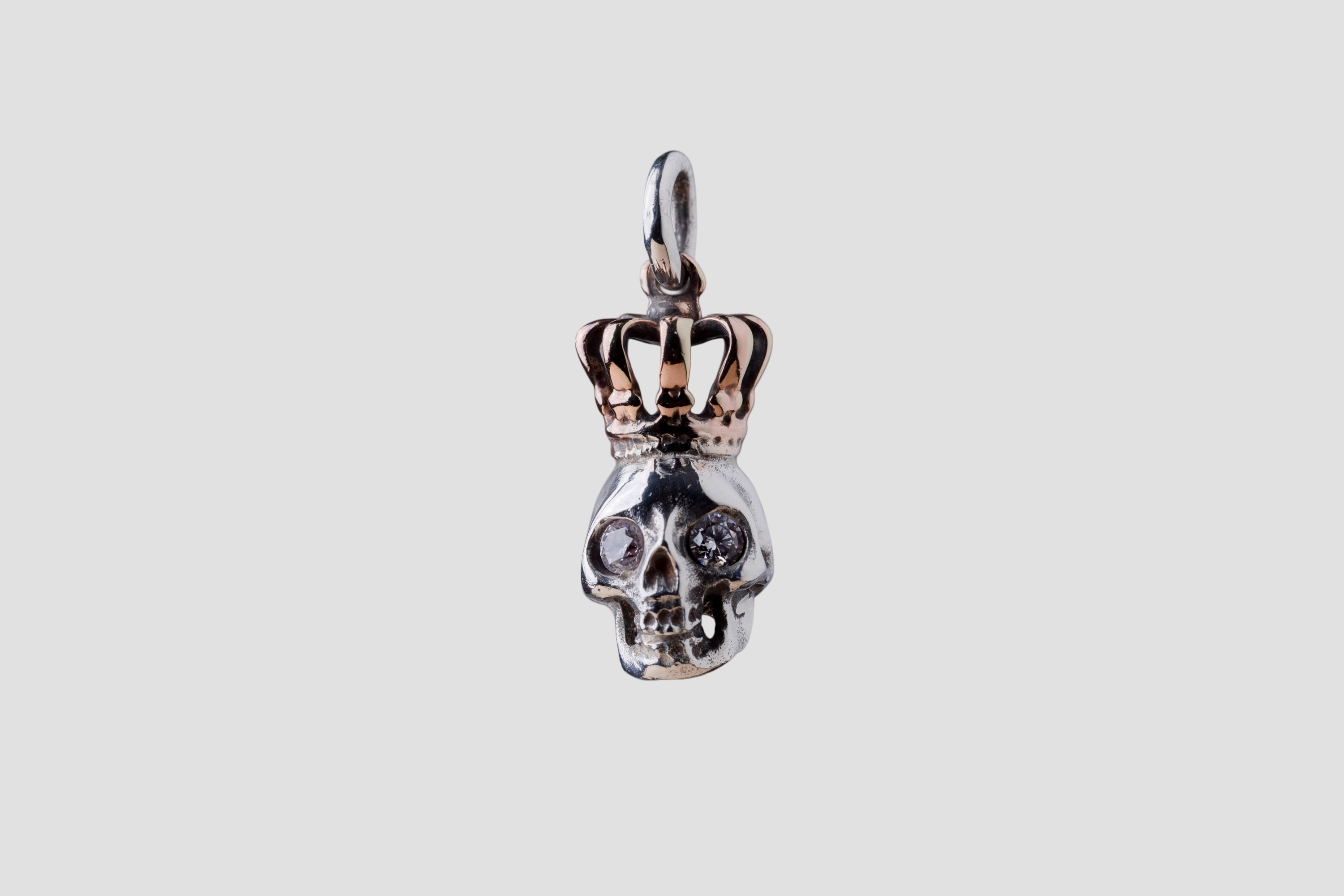 Queen Skull Front