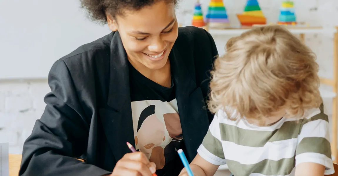 In What Way Can Parents Help Their Children During Online Learning?