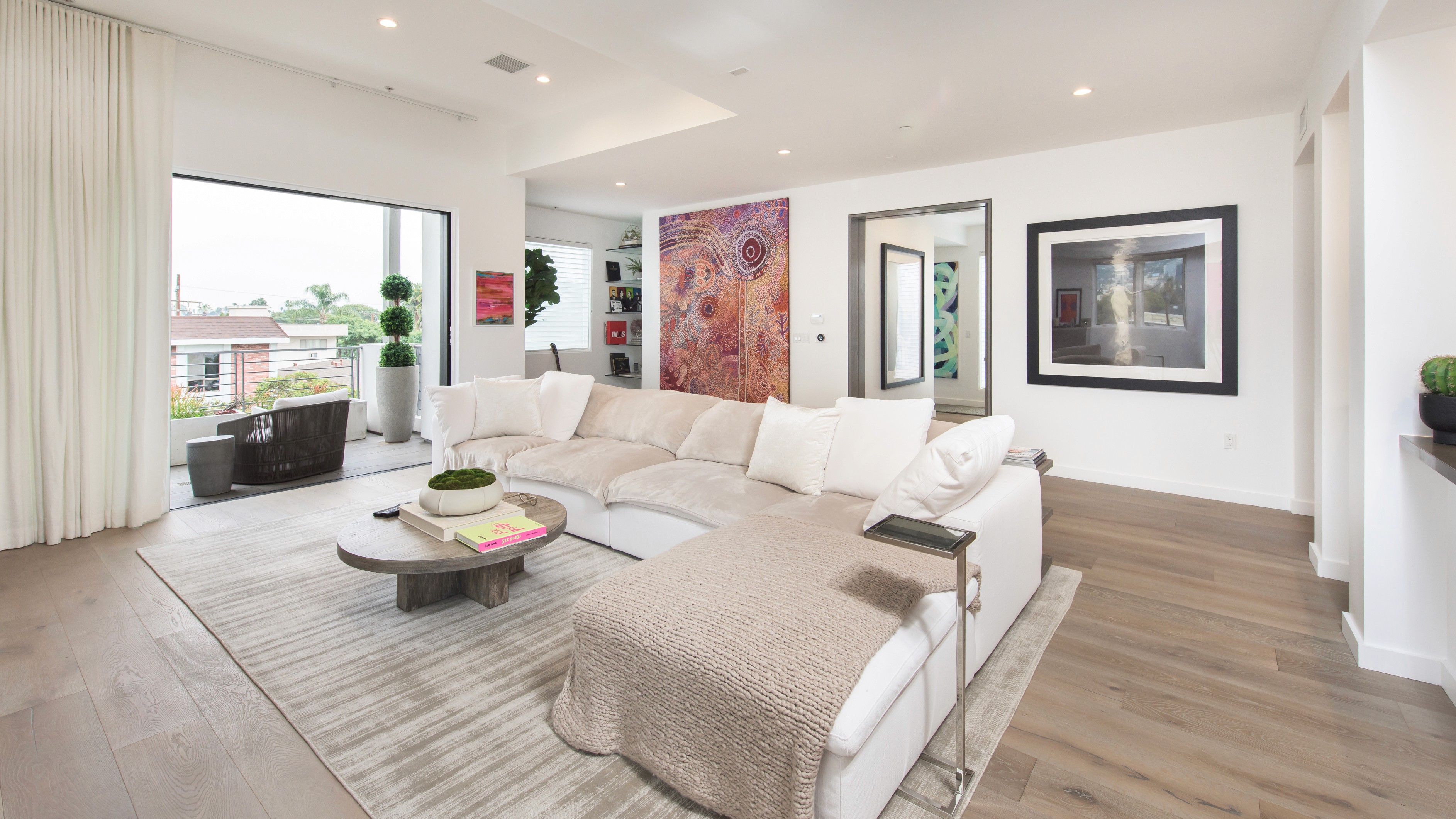 Image of modern living room