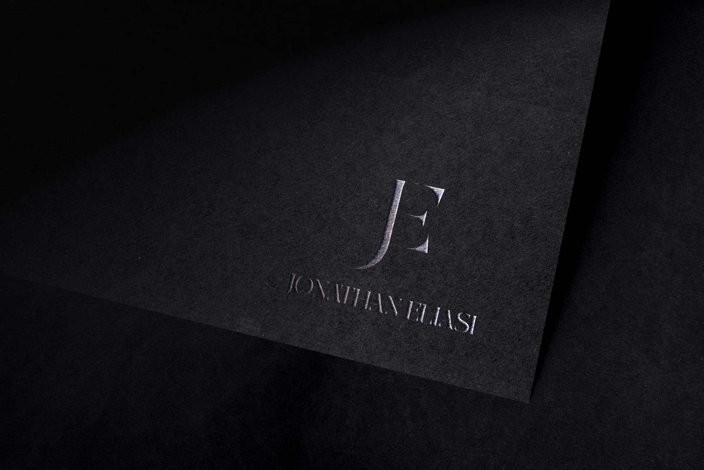 Jonathan Eliasi portfolio card