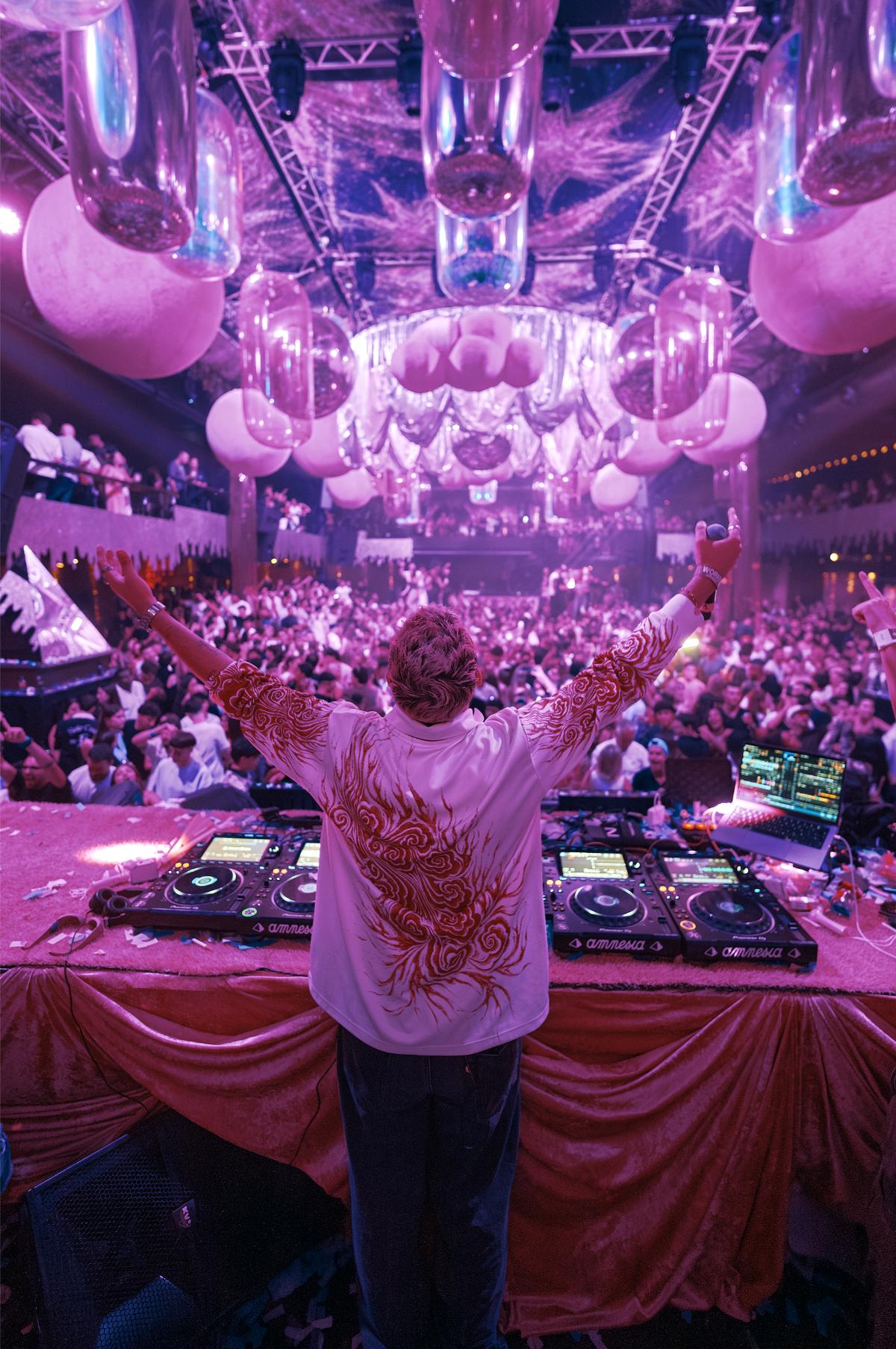 © Opening de Bresh en Amnesia Ibiza · @CRISANN