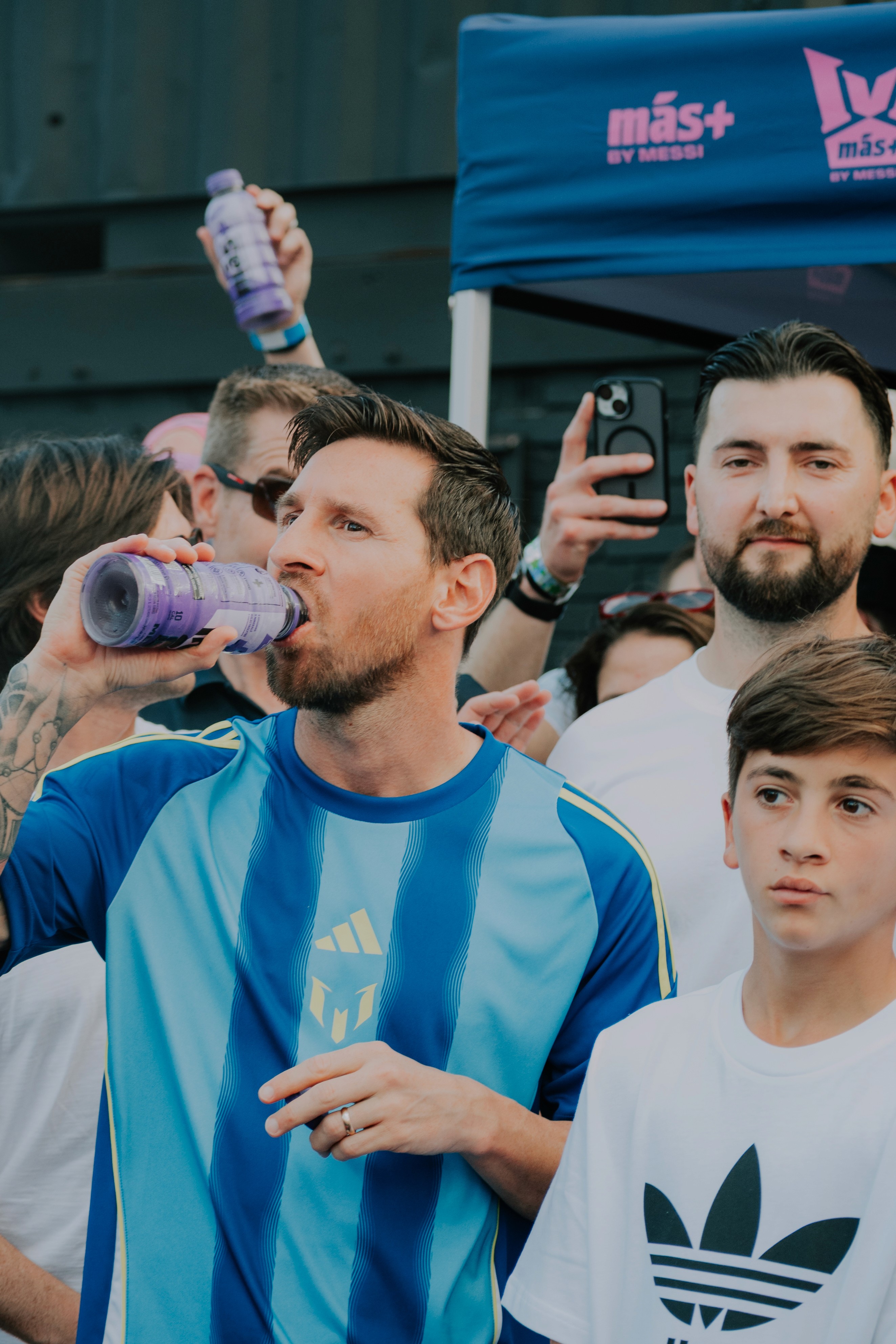 Fifa x + By Messi — photograph 6